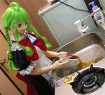  cosplay doll food green_hair kitchen me-tan noodles os-tan photo ramen sink solo yakisoba_spill 
