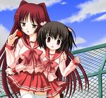  bangs kousaka_tamaki long_sleeves multiple_girls nekoma_kotomitsu school_uniform thighhighs to_heart_2 yuzuhara_konomi 