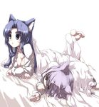  animal_ears asakura_ryouko barefoot bed cat_ears multiple_girls nagato_yuki suzumiya_haruhi_no_yuuutsu tail tokyo_(great_akuta) 