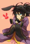  animal_ears black_hair blue_eyes bunny_ears character_doll long_sleeves male_focus orange_background ponytail raven_(tales) solo tales_of_(series) tales_of_vesperia yoshida_nishi 