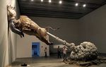  bovine bull chen_wenling cloud_of_death fart hooves horns real sculpture size_difference tail what what_has_art_done 