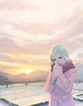  bangs blonde_hair blue_eyes breath cloud enpera field half-closed_eyes hill long_sleeves looking_at_viewer lowres mittens original outdoors own_hands_together pink_coat pink_mittens red_scarf scarf sky smile snow solo sun sunset swept_bangs upper_body w_arms weno weno's_blonde_original_character white_hair winter_clothes 