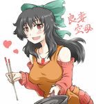  alternate_costume apron bare_shoulders black_hair blush bow chopsticks contemporary frying_pan green_bow hair_bow heart kuro_goma_(kakkou11) long_hair md5_mismatch off_shoulder open_mouth red_eyes reiuji_utsuho smile solo sweater touhou 