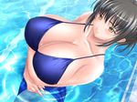  black_hair breasts chichi_ijime_bakunyuu_shimai_kyouentan cleavage genzou huge_breasts kagano_orie large_breasts pool yellow_eyes 