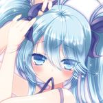  1girl adjusting_hair alternate_hairstyle bare_shoulders blue_eyes blue_hair blush denpa_onna_to_seishun_otoko face long_hair lowres mouth_hold solo sparkle touwa_erio twintails tying_hair 