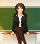  amagami black_eyes black_hair breasts chalkboard classroom crossed_legs desk face formal jacket kishida-shiki large_breasts legs pantyhose pencil_skirt school_desk sitting skirt skirt_suit smile solo suit takahashi_maya teacher thighs 