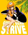  1girl absurdres brown_eyes brown_hair cabbie_hat guilty_gear guilty_gear_strive hat hat_ornament highres hood hoodie looking_at_viewer may_(guilty_gear) orange_headwear orange_hoodie samecan_fa skull_and_crossbones skull_hat_ornament sunglasses yellow_background 