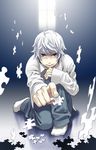  arita_youko baggy_pants blue_eyes death_note highres jigsaw_puzzle male_focus near pants puzzle socks solo squatting white_hair 