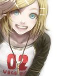  aqua_eyes blonde_hair casual clothes_writing hair_ornament hairclip jewelry kagamine_rin necklace open_mouth raglan_sleeves short_hair sk_hand smile solo vocaloid 