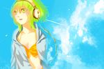  green_eyes green_hair gumi headphones hebi_(yurari) short_hair sky solo vocaloid 