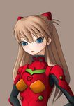  asuka_langley blue_eyes bodysuit brown_hair hand_on_hip long_hair neon_genesis_evangelion plugsuit skulusa 