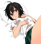  ahoge black_hair blush breasts genderswap legs lying sakurai_tomoki sakurai_tomoko school_uniform schoolgirl skirt sora_no_otoshimono 