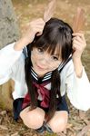  cosplay final_approach footwear glasses kipi-san leaf leaves masuda_shizuka photo sailor sailor_uniform school_uniform serafuku socks twintails 