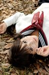  cosplay final_approach glasses kipi-san leaf leaves masuda_shizuka photo sailor sailor_uniform school_uniform serafuku twintails 