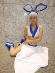  aisui_nao bow cosplay hair_bow majikina_mina midriff photo samurai_spirits_zero silver_hair 