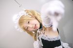  blonde_hair cosplay elbow_gloves gloves hime kore_ga_watashi_no_goshujin-sama maid maid_apron maid_uniform photo sawatari_izumi twintails 
