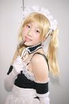  blonde_hair cosplay elbow_gloves gloves highres hime kore_ga_watashi_no_goshujin-sama ladle maid maid_apron maid_uniform photo sawatari_izumi twintails 