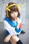  armband cosplay hair_ribbon hair_ribbons highres hoshiko kneehighs photo ribbon sailor sailor_uniform school_uniform serafuku suzumiya_haruhi suzumiya_haruhi_no_yuuutsu 