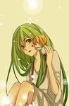  blonde_hair chibi earrings enkidu_(fate/strange_fake) fate/strange_fake fate/zero fate_(series) gilgamesh green_eyes green_hair jewelry kiss long_hair luperce male_focus multiple_boys necklace robe 