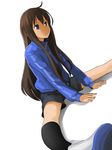  blue_eyes brown_hair hitori_(htr_t) kneehighs long_hair original simple_background sitting solo spread_legs stretch 
