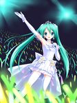  arm_up bashen_chenyue choker dress earrings elbow_gloves gloves glowstick green_eyes green_hair hatsune_miku highres jewelry long_hair microphone solo spring_onion thighhighs twintails very_long_hair vocaloid 