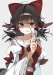  1girl absurdres ascot bare_shoulders black_hair bow brown_eyes detached_sleeves gominami hair_bow hair_tubes hakurei_reimu highres holding japanese_clothes long_hair looking_at_viewer nontraditional_miko ofuda red_bow ribbon-trimmed_sleeves ribbon_trim sidelocks simple_background solo touhou upper_body white_background white_sleeves wide_sleeves yellow_ascot 