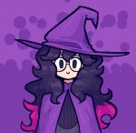  1girl @_@ black_hair cape commentary cosplay english_commentary glasses hair_between_eyes hat hex_maniac_(pokemon) hex_maniac_(pokemon_rse) hex_maniac_(pokemon_rse)_(cosplay) long_hair multicolored_hair pink_hair pokemon pokemon_xy purpienamako purple_background purple_cape purple_eyes purple_hat round_eyewear smile solo two-tone_background two-tone_hair witch_hat 