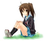  blue_sailor_collar brown_hair cardigan expressionless genderswap genderswap_(mtf) hands_on_own_knees kita_high_school_uniform kubyou_azami kyonko ponytail sailor_collar school_uniform serafuku sitting solo suzumiya_haruhi_no_yuuutsu yellow_eyes 