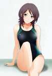  amagami arm_support arms_behind_back bangs breasts brown_hair competition_swimsuit head_tilt kishida-shiki large_breasts looking_at_viewer one-piece_swimsuit shadow silver_eyes sitting smile solo swimsuit takahashi_maya wet wide_hips 
