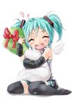  aqua_hair child hatsune_miku miu_(angelo_whitechoc) open_mouth pillow pillow_hug short_hair sitting skirt smile solo spring_onion thighhighs twintails vocaloid younger 