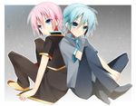  aqua_eyes aqua_hair back-to-back bad_id bad_pixiv_id blue_eyes genderswap genderswap_(ftm) hatsune_mikuo male_focus megurine_luki mimoton multiple_boys necktie pink_hair short_hair sitting vocaloid 