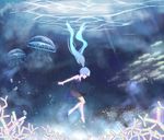  bubble fish hatsune_miku jellyfish long_hair ryoun shinkai_shoujo_(vocaloid) solo underwater very_long_hair vocaloid whale_shark 