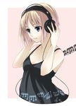  beamed_sixteenth_notes blonde_hair blue_eyes bomi headphones listening_to_music musical_note original pink_hair sharp_sign short_hair simple_background solo staff_(music) treble_clef 
