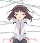  blush chain green_eyes hair_ornament hairpin kaede_momiji necktie open_mouth saki saki_achiga-hen shindouji_school_uniform short_hair sitting skirt solo tsuruta_himeko 