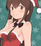  1girl akagi_(kancolle) azuki-iro black_bow black_bowtie borrowed_character bow bowtie breasts brown_hair cleavage detached_collar finger_to_mouth fur-trimmed_headwear fur-trimmed_shirt fur_trim green_background hat highres kantai_collection red_headwear red_shirt santa_hat shirt sidelocks small_breasts snowflake_background solo upper_body 