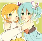  aqua_hair bad_id bad_pixiv_id blonde_hair blush cheerful_candy_(module) colorful_drop_(module) colorful_x_melody_(vocaloid) detached_sleeves green_eyes hatsune_miku hug kagamine_rin multiple_girls one_eye_closed open_mouth project_diva_(series) project_diva_2nd short_hair striped striped_background unano vertical-striped_background vertical_stripes vocaloid 