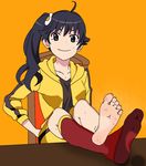  animated animated_gif araragi_karen barefoot feet long_toenails monogatari_(series) nisemonogatari smell smelly socks soles steam stink stinky_feet sweat sweaty_feet toenails toes 