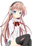  blue_eyes blush bow bowtie brown_hair headphones long_hair original oumi_neneha simple_background skirt solo thighhighs 