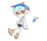  1boy black_shorts blue_bow blue_hair blue_hairband bow color_guide full_body hairband highres inkling inkling_boy looking_at_viewer male_focus multicolored_hair pointy_ears print_sweater red_eyes red_hair short_hair short_shorts shorts simple_background sleeves_past_wrists smile solo spl8ya splatoon_(series) sweater tentacle_hair two-tone_hair white_background white_sweater 
