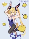  1girl absurdly_long_hair animal_ears arms_up artist_name bare_shoulders black_footwear black_gloves black_pantyhose blonde_hair blue_leotard breasts closed_mouth commentary dated detached_collar dokibird_(vtuber) dragoon_(dokibird) english_commentary fake_animal_ears fake_tail fingerless_gloves foot_up full_body gloves green_eyes grey_background hair_between_eyes high_heels highres indie_virtual_youtuber leotard lilirulu long_hair looking_at_viewer one_eye_closed pantyhose playboy_bunny rabbit_ears rabbit_pose rabbit_tail sidelocks simple_background single_leg_pantyhose small_breasts smile solo standing standing_on_one_leg strapless strapless_leotard tail tongue tongue_out twintails very_long_hair virtual_youtuber yellow_bird 