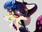  1girl bare_shoulders black_hair blue_flower bow-shaped_hair callie_(splatoon) character_doll closed_mouth cross-shaped_pupils earrings flower gloves grey_background hair_flower hair_ornament hand_up highres inkling jewelry koike3582 long_hair looking_at_viewer marie_(splatoon) pointy_ears smile solo splatoon_(series) symbol-shaped_pupils tentacle_hair very_long_hair white_gloves yellow_eyes 