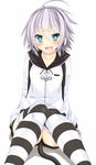  blush highres open_mouth original short_hair simple_background sitting smile solo suterii tail white_background yashiro_(lockheart) 