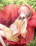  closed_eyes couch headphones long_hair meigo_arisa paper pink_hair sleeping to_aru_majutsu_no_index to_aru_majutsu_no_index:_endymion_no_kiseki transistor 