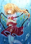  ascot bad_id bad_pixiv_id blonde_hair bubble closed_eyes flandre_scarlet navel no_hat no_headwear shikitani_asuka side_ponytail solo touhou underwater wings 