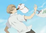  brown_hair cat eating kl male_focus mouth_hold natsume_takashi natsume_yuujinchou nyanko solo sweat 