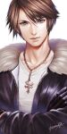  1boy black_gloves black_jacket blue_eyes brown_hair chain_necklace crossed_arms final_fantasy final_fantasy_viii fur-trimmed_jacket fur_trim gloves hiromyan jacket jewelry light_smile long_sleeves male_focus necklace open_clothes open_jacket scar scar_on_face shirt short_hair signature simple_background solo squall_leonhart upper_body v-neck white_background white_shirt 