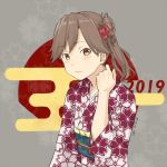  1girl 2019 alternate_costume alternate_hairstyle arashio_(kantai_collection) brown_eyes brown_hair circle cloud dated egasumi eyebrows_visible_through_hair floral_background floral_print flower grey_background hair_flower hair_ornament japanese_clothes kantai_collection kawashina_(momen_silicon) kimono long_hair looking_at_viewer print_kimono side_ponytail solo upper_body 