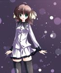  brown_hair ef green_eyes mikuri_yoru miyamura_miyako solo thighhighs zettai_ryouiki 