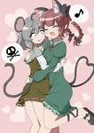  animal_ears bow braid bwell capelet cat_ears cat_tail closed_eyes commentary dress eighth_note fang green_dress grey_hair hair_bow heart heart_tail hug juliet_sleeves kaenbyou_rin long_sleeves mouse_ears mouse_tail multiple_girls musical_note nazrin open_mouth pink_background puffy_sleeves red_eyes red_hair shirt shocked_eyes smile spoken_musical_note spoken_skull spoken_skull_and_crossbones sweat tail touhou twin_braids you_gonna_get_eaten 