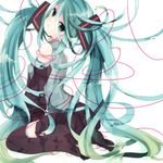  aqua_eyes aqua_hair bad_id bad_pixiv_id hatsune_miku long_hair motsuni_(lxxe1120) sitting solo string twintails vocaloid 